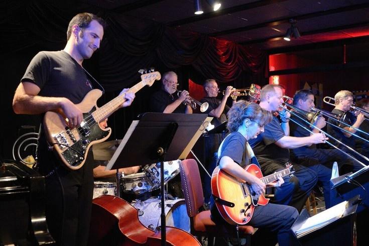 Metropolitan Jazz Orchestra live photo 3