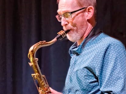 Nice Work Jazz Ensemble live photo 2